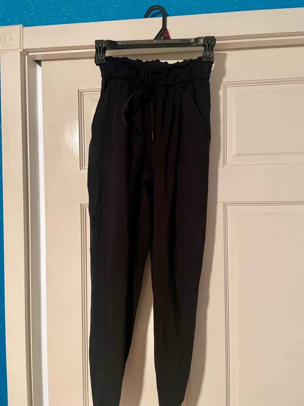 lululemon athletica Black Paperbag Waist Jogger size 0